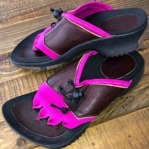 Akaishi Black Five-Finger Kiku Japanese Sandal 6